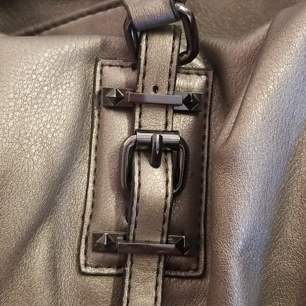 Purse - Picture 3 of 3